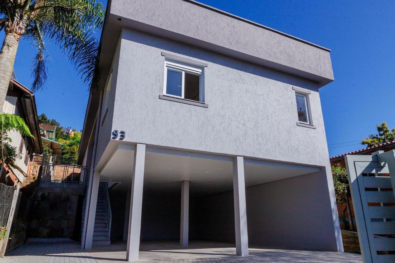 Ferienwohnung Locar-In Gramado Flat Centro A 600 M Da Rua Coberta Exterior foto